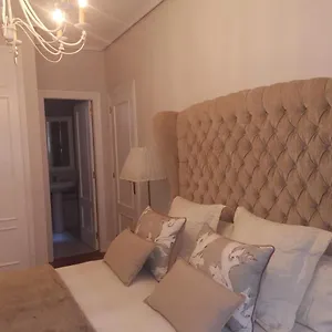 https://habitacin-con-bao-privado-en-bilbao.basquecountryhotels.org