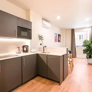 https://bilbao-riverside-by-staynn-apartments.basquecountryhotels.org